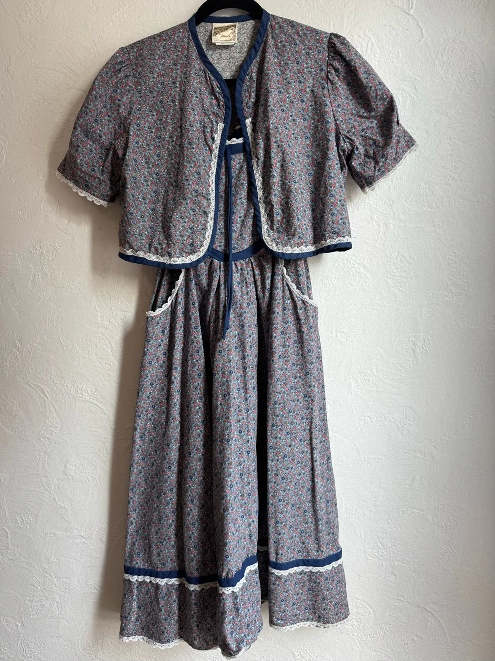 Vintage 1970s Gunne Sax Calico Floral Midi Dress and Matching Bolero Set